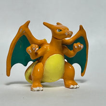 Cargar imagen en el visor de la galería, Pokémon - Charizard - Mini Figure
