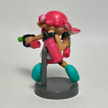 Cargar imagen en el visor de la galería, Splatoon 2 - Inkling - Trading Figure - Choco Egg - Girl, Neon Pink (3)
