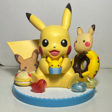 Cargar imagen en el visor de la galería, Pokémon - Pikachu -  Diorama Figure - Tea Party
