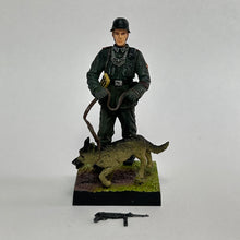 Cargar imagen en el visor de la galería, Field Military Police + Dog (German Shepherd) - Miniature (033)
