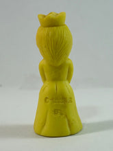 Cargar imagen en el visor de la galería, Super Mario Bros. - Princess Peach / Hime - Eraser / Keshigomu - Yellow ver.
