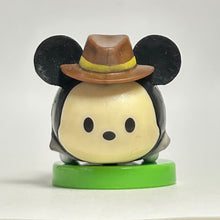 Cargar imagen en el visor de la galería, Disney Tsum Tsum - Mickey Mouse - Trading Figure - Choco Egg (02)
