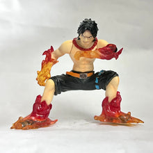 Cargar imagen en el visor de la galería, One Piece - Portgas D. Ace - Trading Figure - DG
