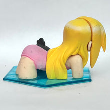 Load image into Gallery viewer, Love Hina - Sarah McDougal - Trading Figure
