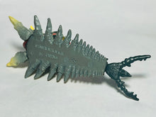 Cargar imagen en el visor de la galería, Gojira - Battra Larva - Trading Figure - Godzilla Collection - Vintage Toy
