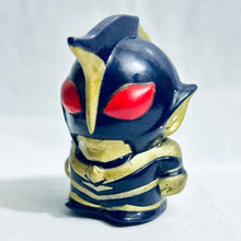 Cargar imagen en el visor de la galería, Ultraman Zearth 2 - Ultraman Shadow - Finger Puppet Figure
