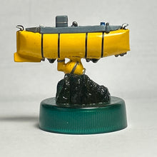 Cargar imagen en el visor de la galería, DS0-II DeepSea Exploration Vessel - Trading Figure - Miniature - Yellow
