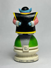 Cargar imagen en el visor de la galería, Dragon Ball Z - King Kai &amp; Bubbles - Chess Piece - Knight
