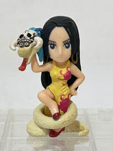 Cargar imagen en el visor de la galería, One Piece Trading Figures - Mini Figure
