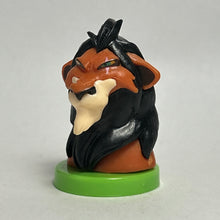 Cargar imagen en el visor de la galería, The Lion King - Scar - Trading Figure - Choco Egg (125)
