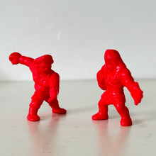 Cargar imagen en el visor de la galería, Kinnikuman - Brocken Jr. vs. Mr. Khamen - Eraser Figure - Keshi (Red)
