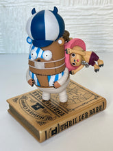 Cargar imagen en el visor de la galería, One Piece - Tony Tony Chopper &amp; Kumacy - History Figure - Thriller Bark
