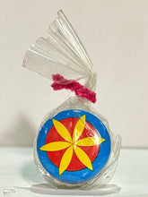 Load image into Gallery viewer, Showa Retro Mini Tin Yo-Yo
