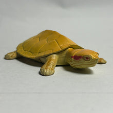 Cargar imagen en el visor de la galería, Green Turtle - Trading Figure - Miniature - 035
