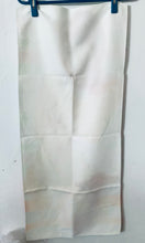 Cargar imagen en el visor de la galería, Morning Musume - Eri Kamei - Microfiber Sports Towel - Concert Tour 2006 Autumn-Odore! Morning Curry-
