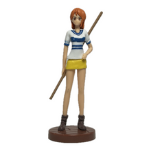 Cargar imagen en el visor de la galería, One Piece - Nami - Trading Figure - Choco Egg (3)
