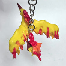 Cargar imagen en el visor de la galería, Pocket Monsters - Fire / Moltres - Figure Keychain - Pokémon Holder
