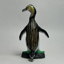 Cargar imagen en el visor de la galería, Copepteryx - Trading Figure - Miniature (072)
