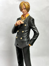 Cargar imagen en el visor de la galería, One Piece - Sanji - The Grandline Men - Vol 12
