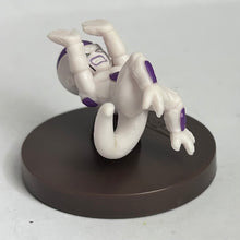Load image into Gallery viewer, Dragon Ball Z - Frieza - Final Form - Desktop Figure
