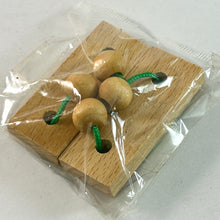 Load image into Gallery viewer, KoroKoro Collection Use Your Head! Wooden Puzzle - 5. Twins
