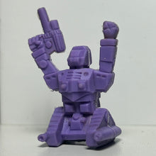Cargar imagen en el visor de la galería, MSG Gundam - "Guntank" - Eraser Figure - Keshi
