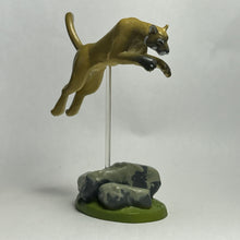 Cargar imagen en el visor de la galería, Puma - Trading Figure - Feline Animals
