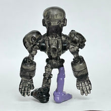 Cargar imagen en el visor de la galería, Digimon Adventure - Andromon - Mini Figure - Clear ver.

