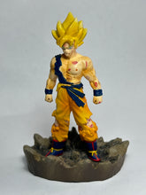 Cargar imagen en el visor de la galería, Dragon Ball Z - Son Goku SSJ - Figure - Version B - DBC1
