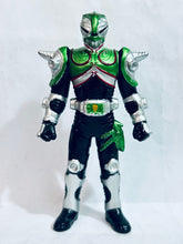 Cargar imagen en el visor de la galería, Kamen Rider Ryuuki - Kamen Rider Verde - Bandai Shokugan - Candy Toy - Trading Figure
