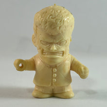 Cargar imagen en el visor de la galería, Yu Yu Hakusho - Kuwabara Kazuma - Eraser Figure - Keshigomu
