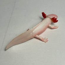 Cargar imagen en el visor de la galería, Axolotl - Trading Figure - Miniature - 96 P44A
