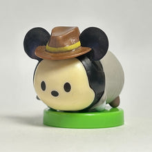 Cargar imagen en el visor de la galería, Disney Tsum Tsum - Mickey Mouse - Trading Figure - Choco Egg (02)

