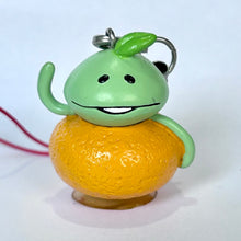 Cargar imagen en el visor de la galería, Osawari Tantei Nameko Saibai Kit - Orange Nameko - Strap with Suction Cup
