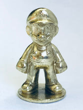 Cargar imagen en el visor de la galería, New Super Mario Bros. Wii - Mario - Metal Mascot - Gold Ver.
