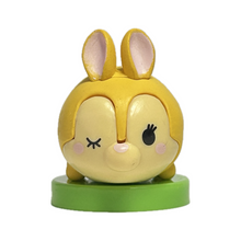 Cargar imagen en el visor de la galería, Disney Tsum Tsum - Miss Bunny - Trading Figure - Choco Egg (11)
