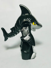 Cargar imagen en el visor de la galería, B-Robo Kabutack - Sharkler - Mini Figures Series
