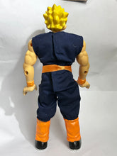 Cargar imagen en el visor de la galería, Dragon Ball Z - Son Gohan SSJ - Action Figure Battle Voice
