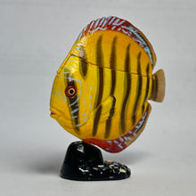 Cargar imagen en el visor de la galería, Discus (fish) - Trading Figure - Miniature - 061 P30-A
