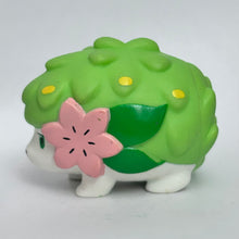 Load image into Gallery viewer, Pokémon DP - Shaymin - Soft Vinyl Figure - Land Form
