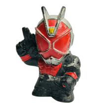 Load image into Gallery viewer, Kamen Rider Wizard - Trading Figure (1)
