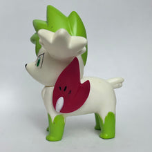 Load image into Gallery viewer, Pokémon DP - Shaymin - Soft Vinyl Figure - Sky Form
