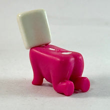 Cargar imagen en el visor de la galería, Puccho Mini Figure with Pencil

