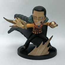 Cargar imagen en el visor de la galería, One Piece - Sir Crocodile - Card Stand Figure
