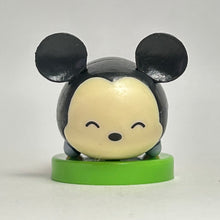 Cargar imagen en el visor de la galería, Disney Tsum Tsum - Mickey Mouse - Trading Figure - Choco Egg (1)
