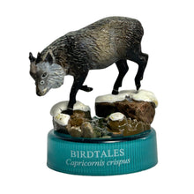 Load image into Gallery viewer, Japanese serow (Capricornis crispus) - Mini Figure - Bottle Cap
