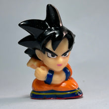 Cargar imagen en el visor de la galería, Dragon Ball Z - SD Son Goku - Finger Puppet (Bandai)
