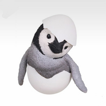 Load image into Gallery viewer, Tamayura Egg Yura Yura Strap - Swing Mascot - Penguin
