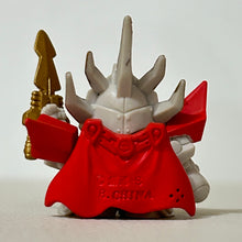 Cargar imagen en el visor de la galería, SD Gundam - EX-03 Goretsu Knight Shining Gundam - Mini Figure
