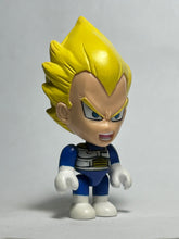 Cargar imagen en el visor de la galería, Dragon Ball Z - Vegeta SSJ - Action Figure
